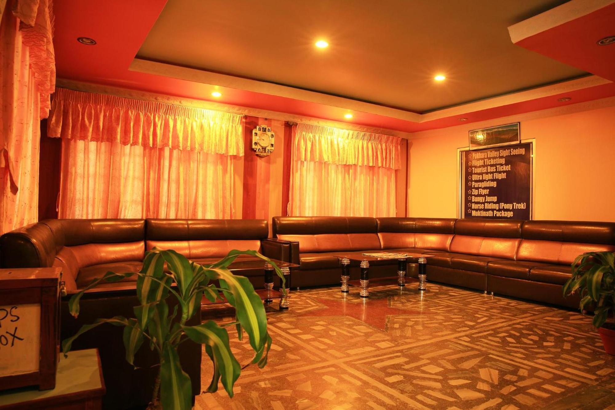 河滨公园酒店 博卡拉 外观 照片