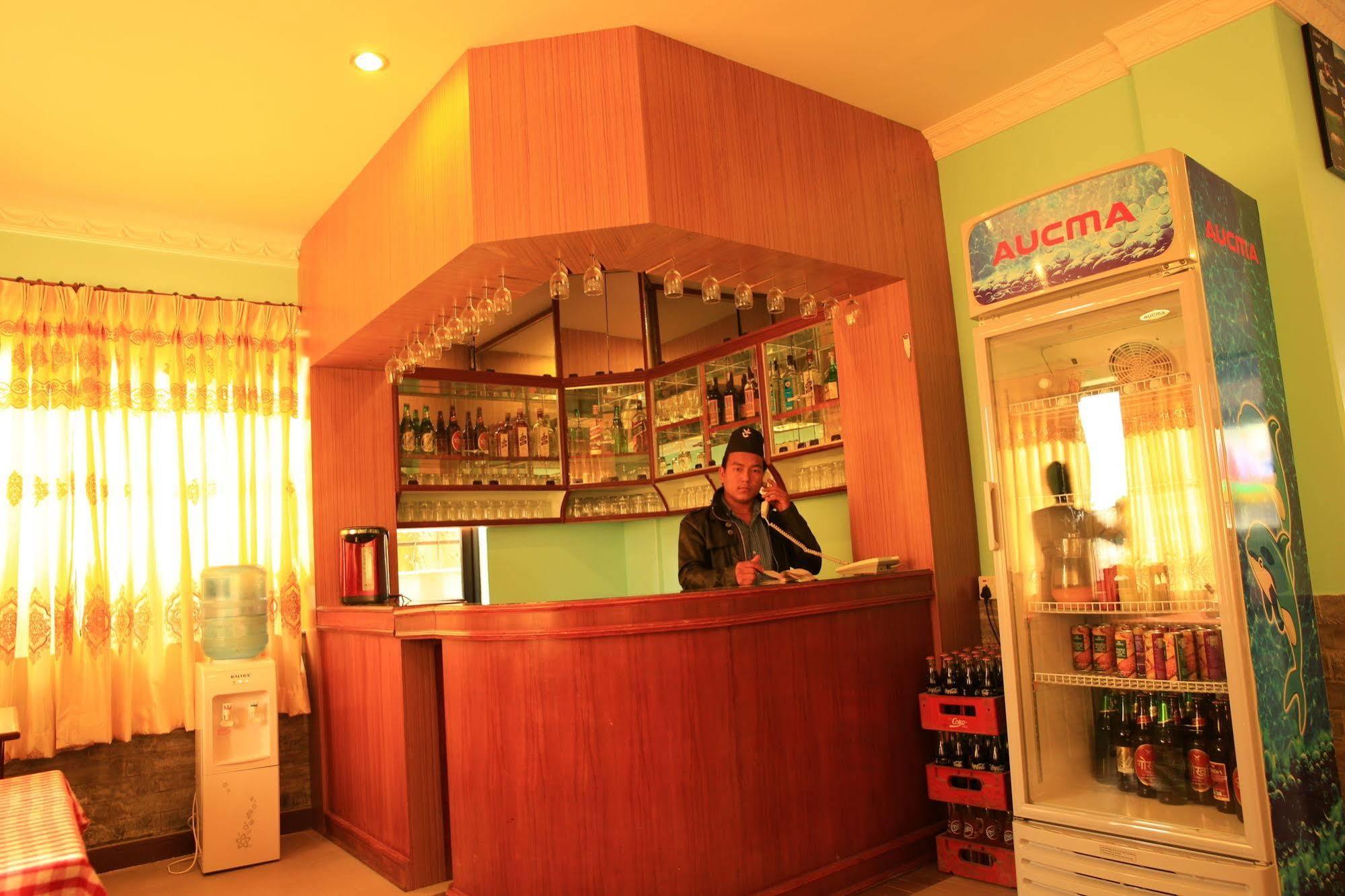 河滨公园酒店 博卡拉 外观 照片